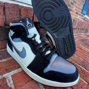 Jordan 1 Mid SE 'Satin Smoke Grey'